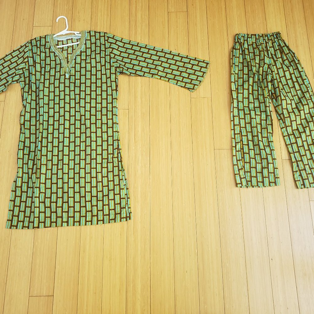 Tunic with Matching Pants Boys (Children's Size Medium)